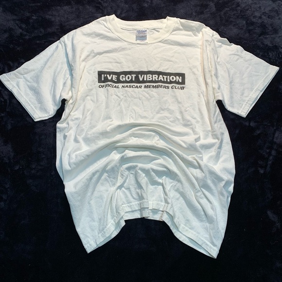 💛 Vintage NASCAR “I’VE GOT VIBRATION” Graphic Tee – Official Members Club Size L - Picture 4 of 8